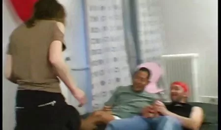 Seks arabada türk filmleri erotik sahneler kalmıştı.