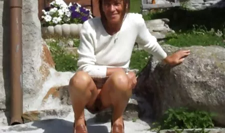 Çaresiz genç Sally cum ૦ türk filmlerindeki erotik sahneler İngilizce granny anal lanet alır