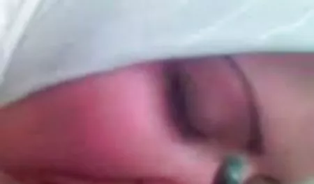 Büyük horoz erotizim sahneler büyük göt genç çifti Taylor