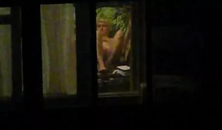 Ev yapımı büyük göğüsleri ile amatör kız horoz yabancı erotik film sahneleri